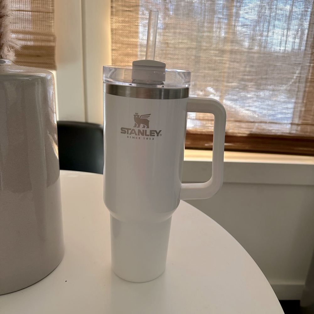 Stanley 40oz BRILLIANT WHITE